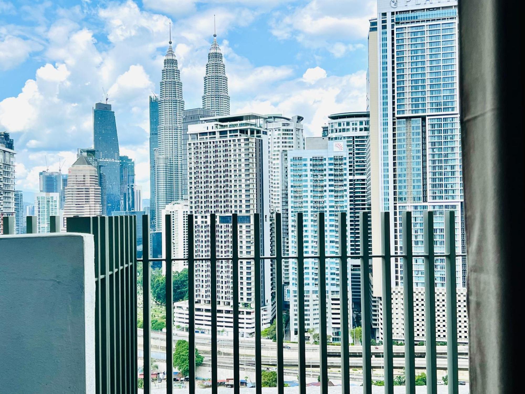 The Luxe Colony Skypool By Tasu Home Kuala Lumpur Exterior photo